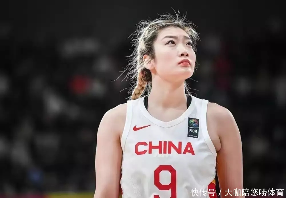 据透露,朱的未婚夫与一名4岁的儿子离婚,家中没有女性经营食堂